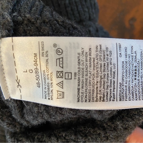 Gap Sweater Large - Picture 6 of 6